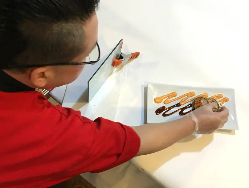 bts-sushi-01