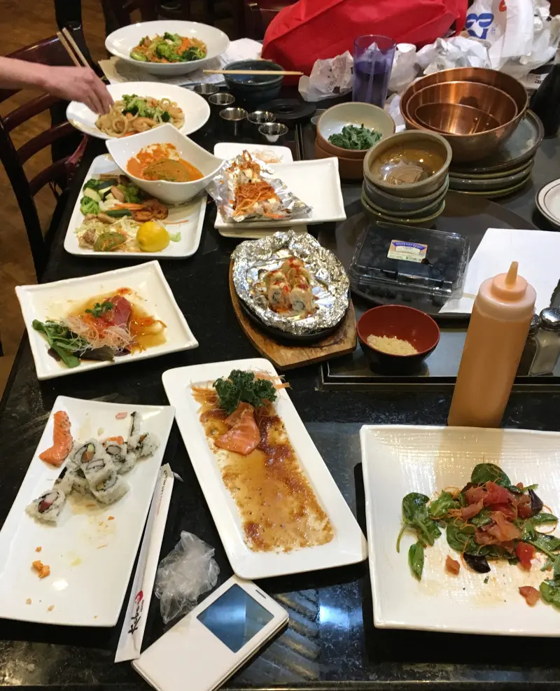 bts-sushi-04
