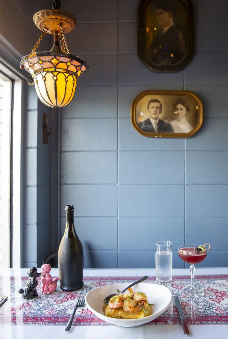 Editorial photography of Leverett Lounge in Arkansas