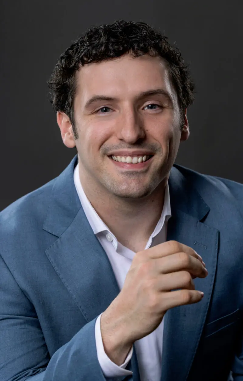 Professional Headshot taken in a studio by Beth Hall Photography in Fayetteville, Arkansas.